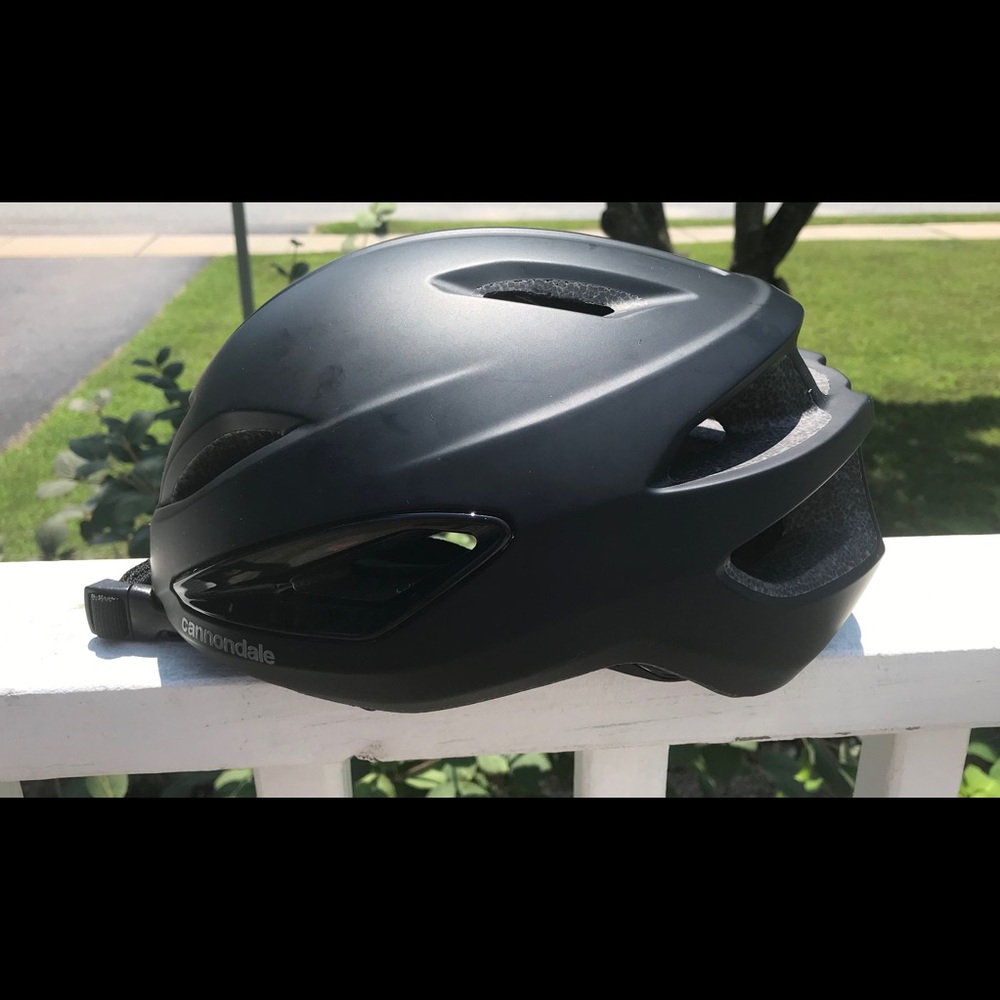 Sm/Med Cannondale Intake Aero Road Helmet